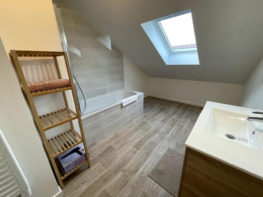 Freesia, Maison Neuve Avec Jardin Et Garage Caen Luaran gambar