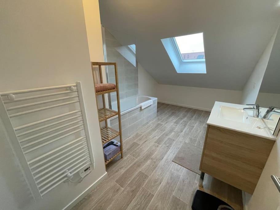 Freesia, Maison Neuve Avec Jardin Et Garage Caen Luaran gambar